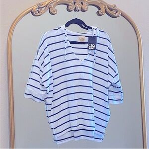 Chaser White and Blue Striped Short Sleeve Hoodie